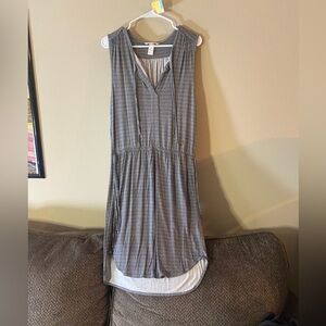 Patterned Black and White Casual Drop Waist H&M Dress Sz M